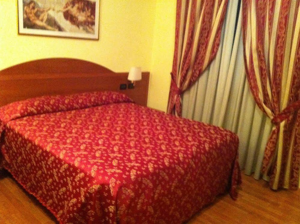 Saint Peter Inn Rome Extérieur photo